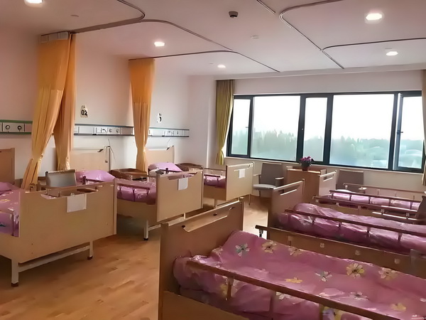 E句话 | 董璇“新婚即分居”？